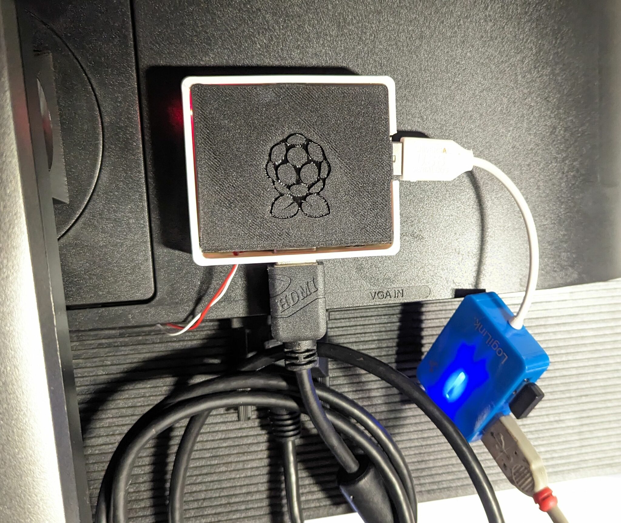 Vorschaubild für Monitor mit Raspi im Vollbildmodus